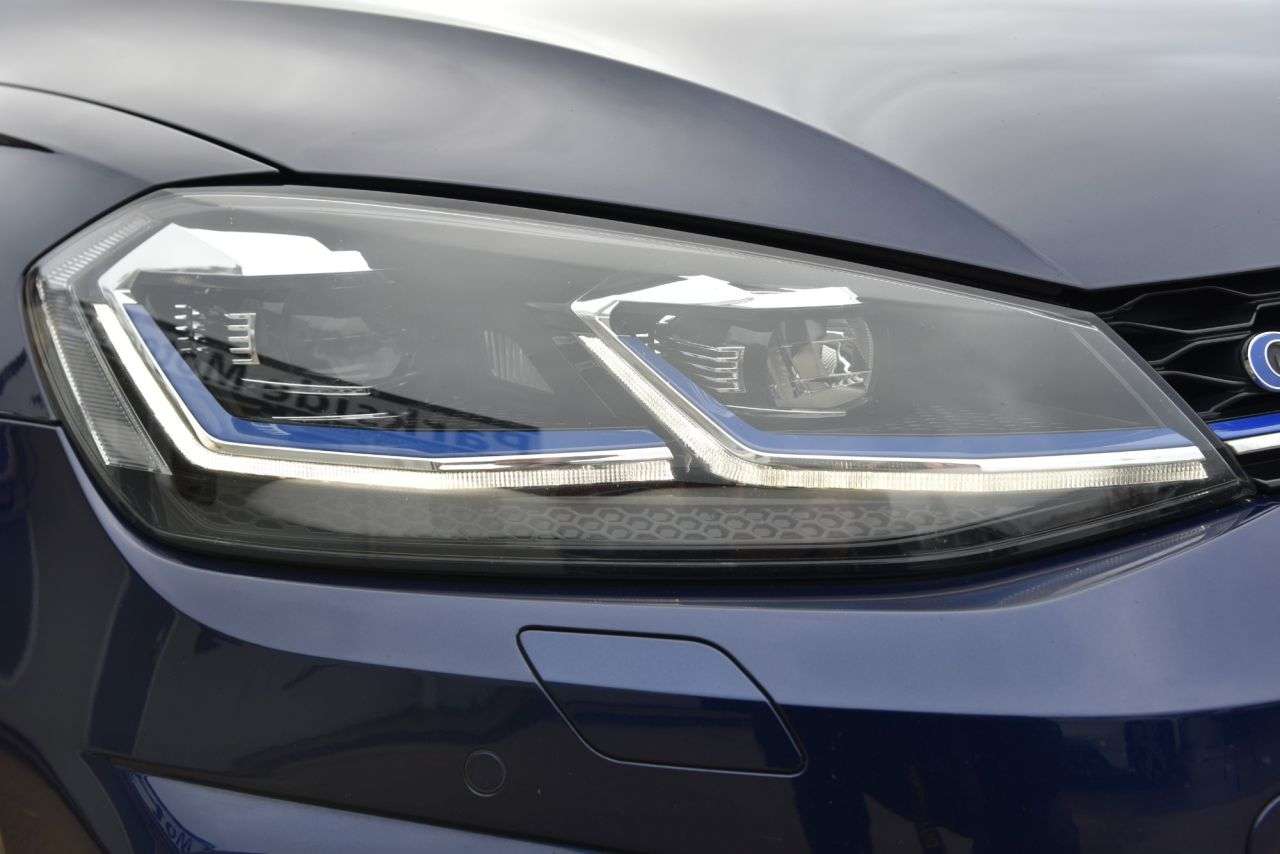 2020 VOLKSWAGEN GOLF 2020 VOLKSWAGEN GOLF