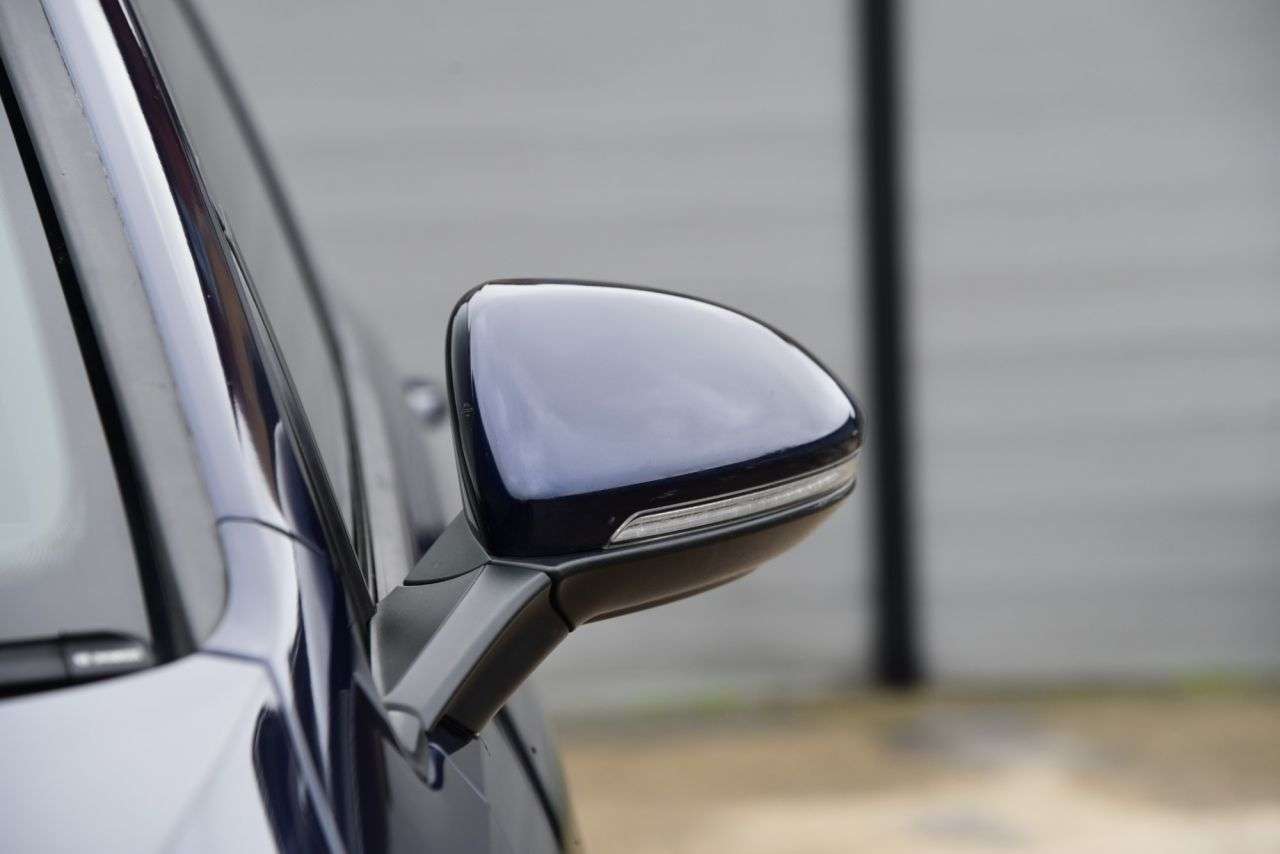 2020 VOLKSWAGEN GOLF 2020 VOLKSWAGEN GOLF