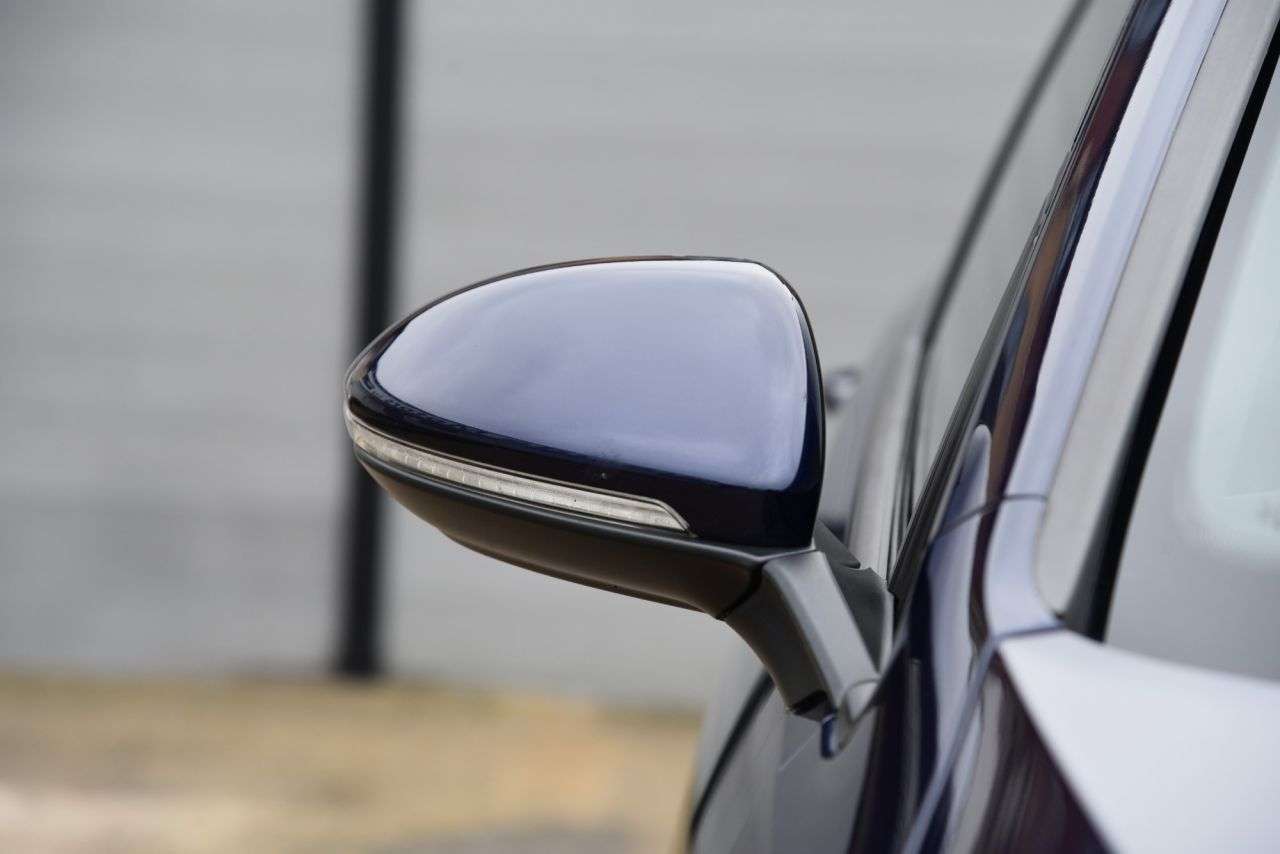 2020 VOLKSWAGEN GOLF 2020 VOLKSWAGEN GOLF