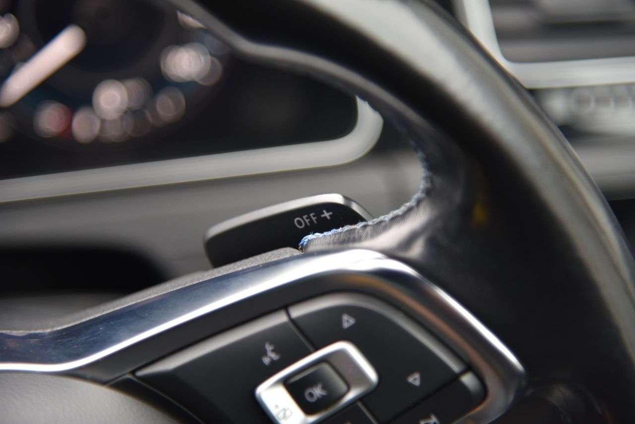 2020 VOLKSWAGEN GOLF 2020 VOLKSWAGEN GOLF