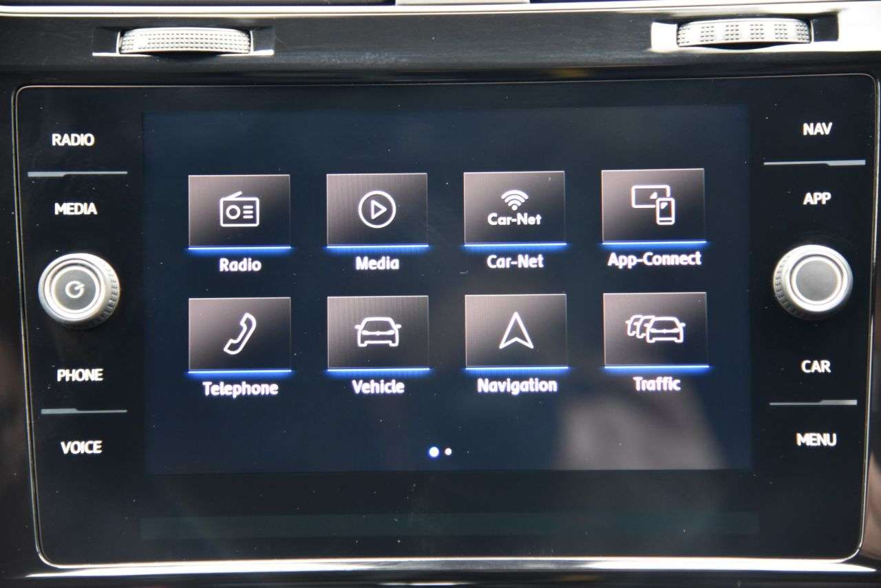 2020 VOLKSWAGEN GOLF 2020 VOLKSWAGEN GOLF