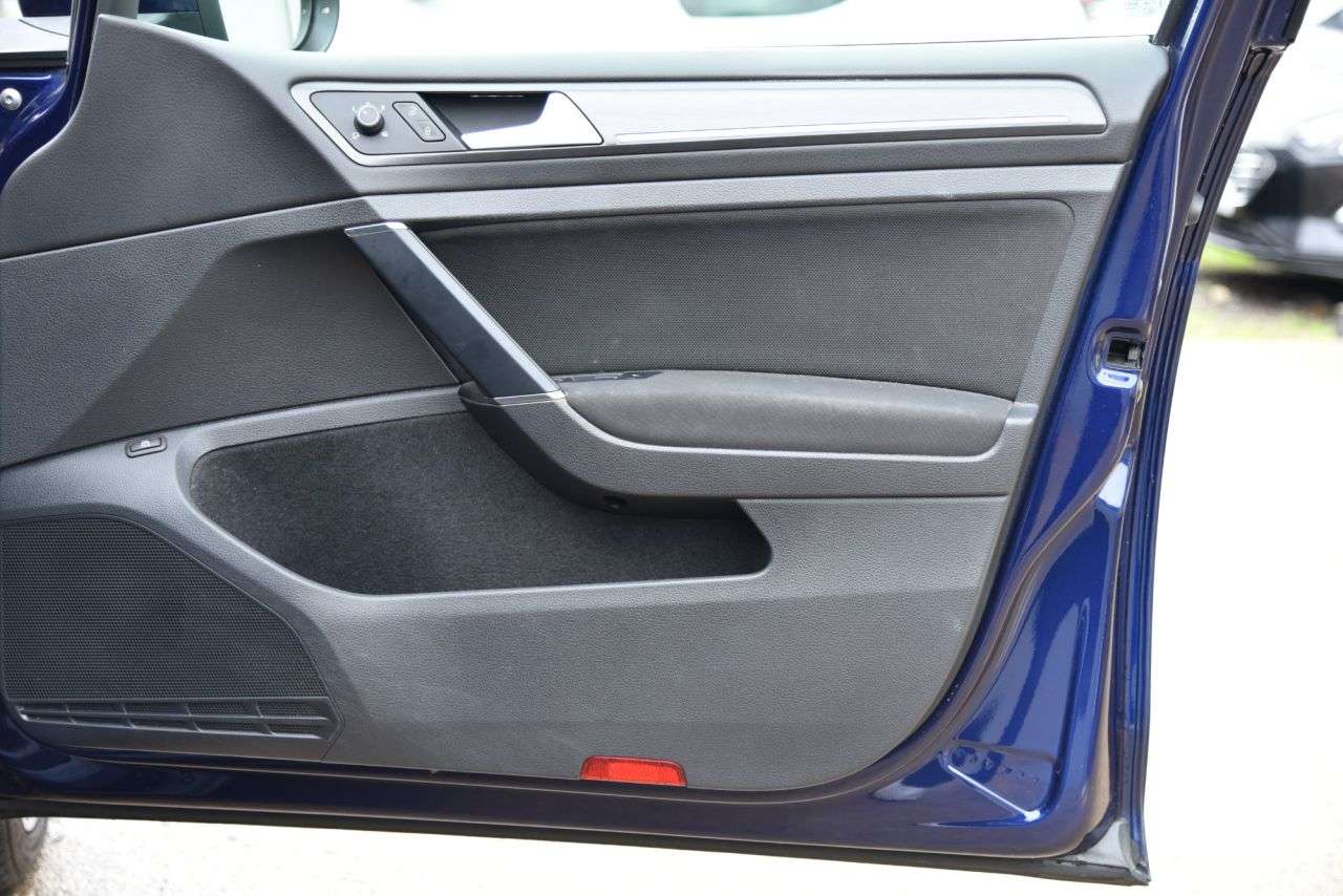 2020 VOLKSWAGEN GOLF 2020 VOLKSWAGEN GOLF