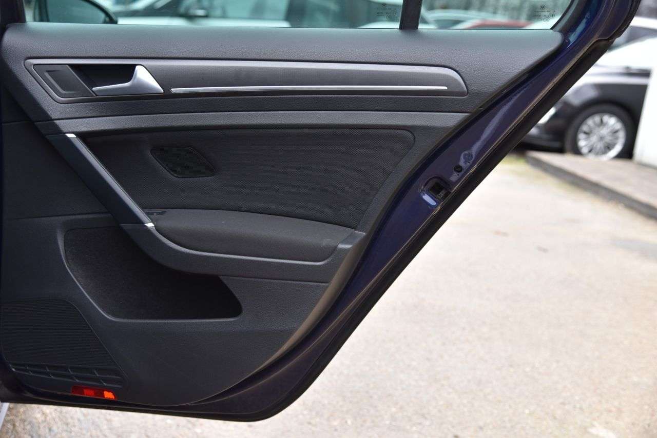 2020 VOLKSWAGEN GOLF 2020 VOLKSWAGEN GOLF