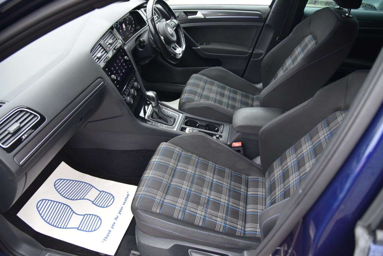 2020 VOLKSWAGEN GOLF 2020 VOLKSWAGEN GOLF