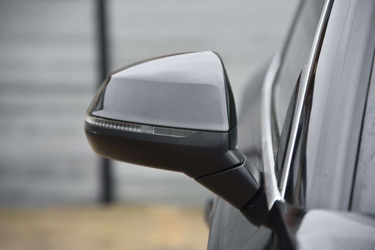 2017 AUDI Q5 2017 AUDI Q5