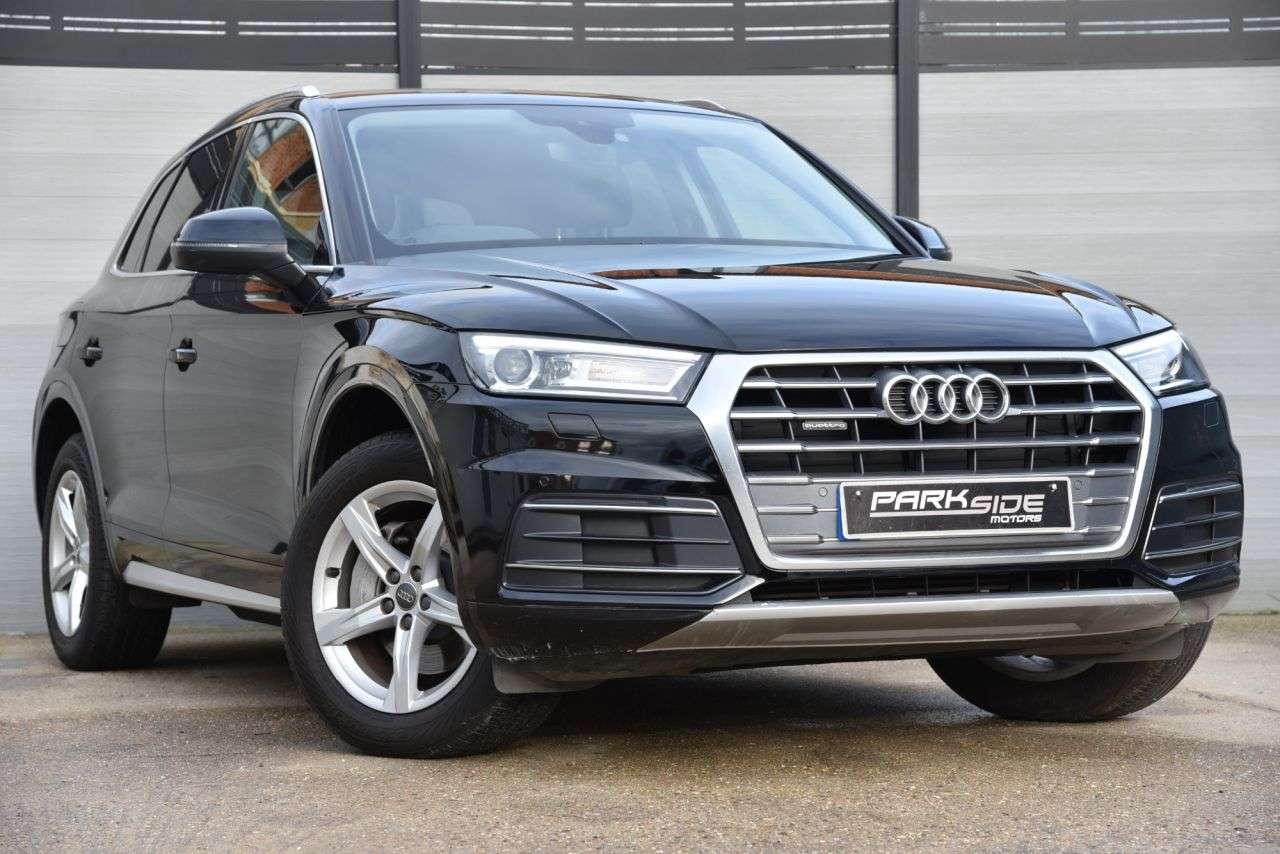 A 2017 AUDI Q5 2.0 TFSI Sport SUV 5dr Petrol S Tronic quattro Euro 6 (s/s) (252 ps) PARK A A 2017 AUDI Q5 2.0 TFSI Sport SUV 5dr Petrol S Tronic quattro Euro 6 (s/s) (252 ps) PARK A