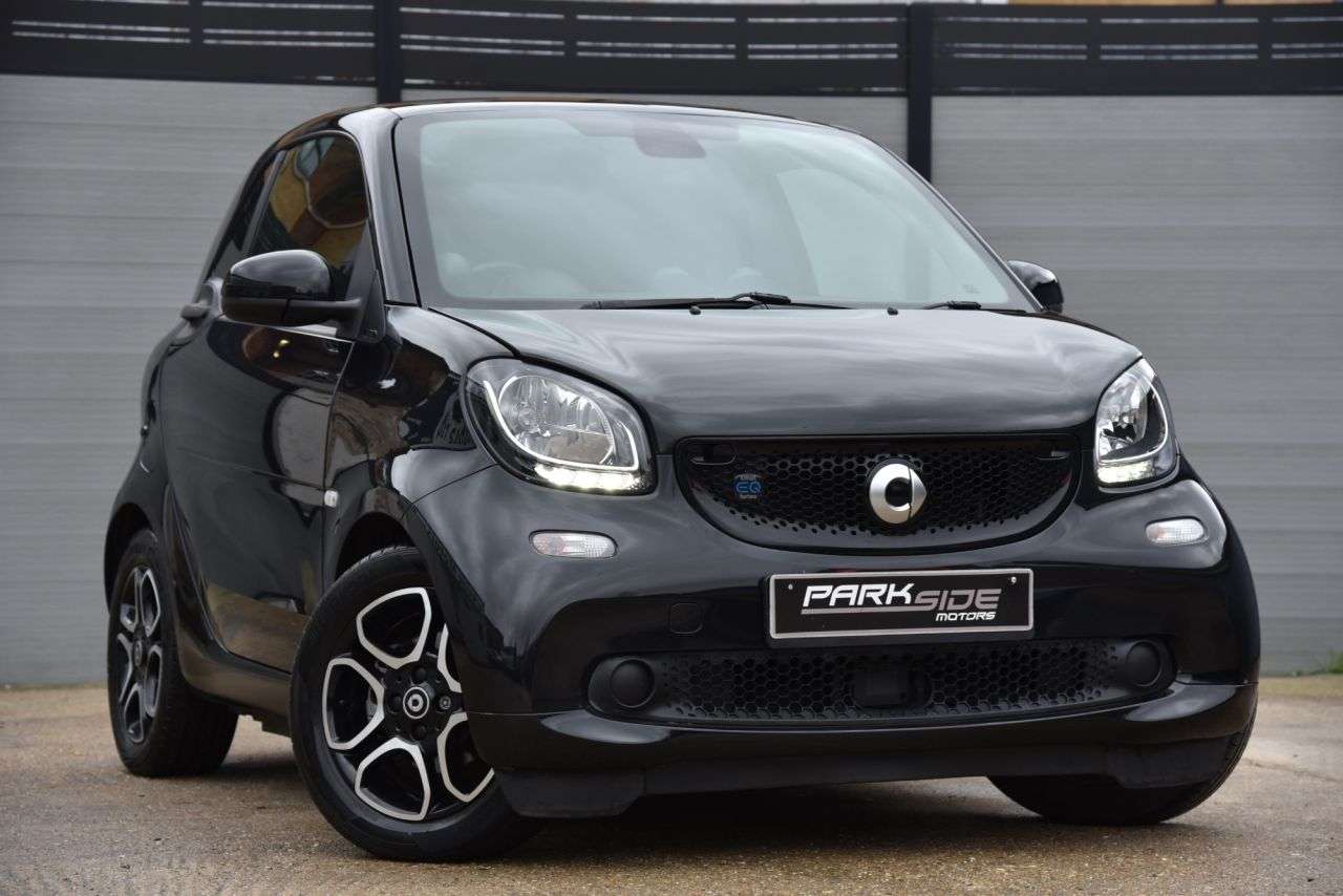 A 2018 SMART FORTWO 17.6kWh Prime (Premium) Coupe 2dr Electric Auto (82 ps) LEATHER | PRIVACY | A 2018 SMART FORTWO 17.6kWh Prime (Premium) Coupe 2dr Electric Auto (82 ps) LEATHER | PRIVACY |