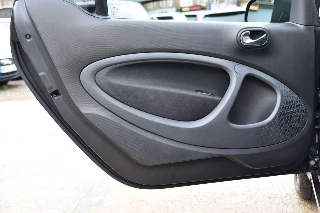 2018 SMART FORTWO 2018 SMART FORTWO