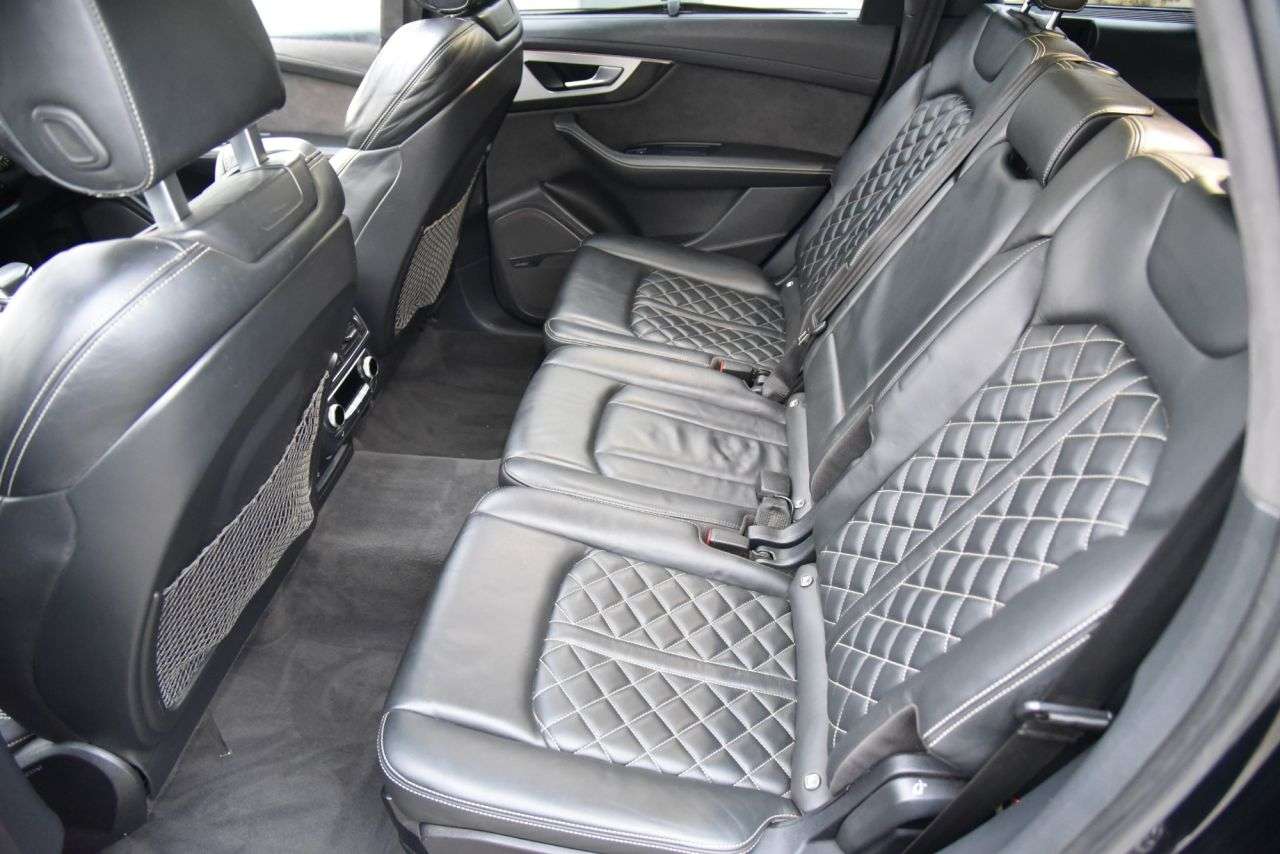 2018 AUDI SQ7 2018 AUDI SQ7