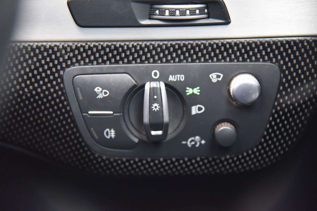 2018 AUDI SQ7 2018 AUDI SQ7