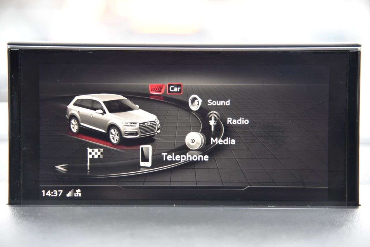 2018 AUDI SQ7 2018 AUDI SQ7