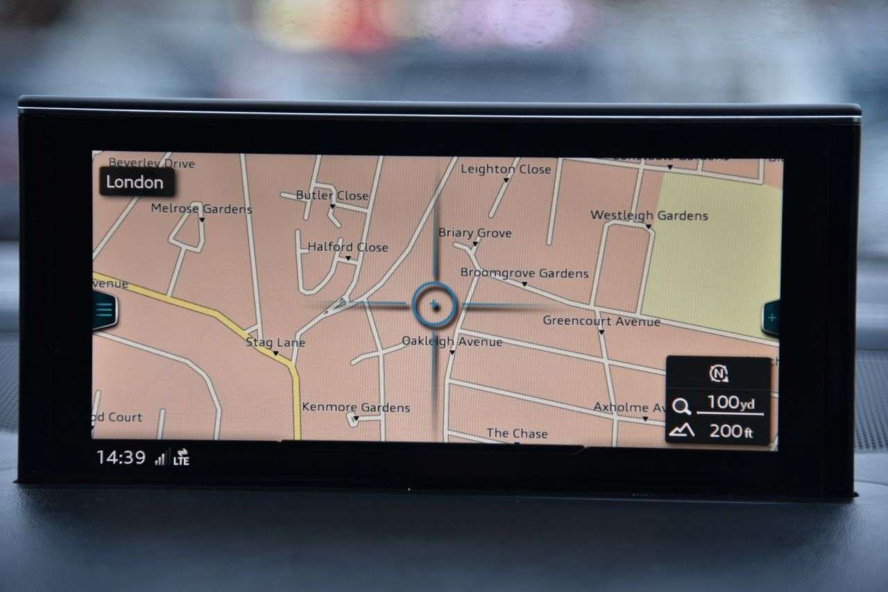 2018 AUDI SQ7 2018 AUDI SQ7