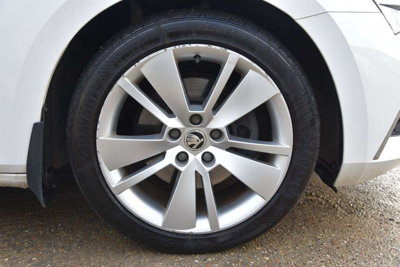 2020 SKODA SUPERB 2020 SKODA SUPERB