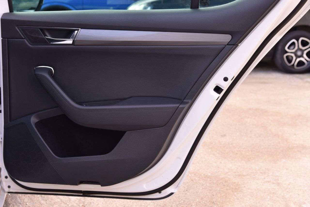 2020 SKODA SUPERB 2020 SKODA SUPERB