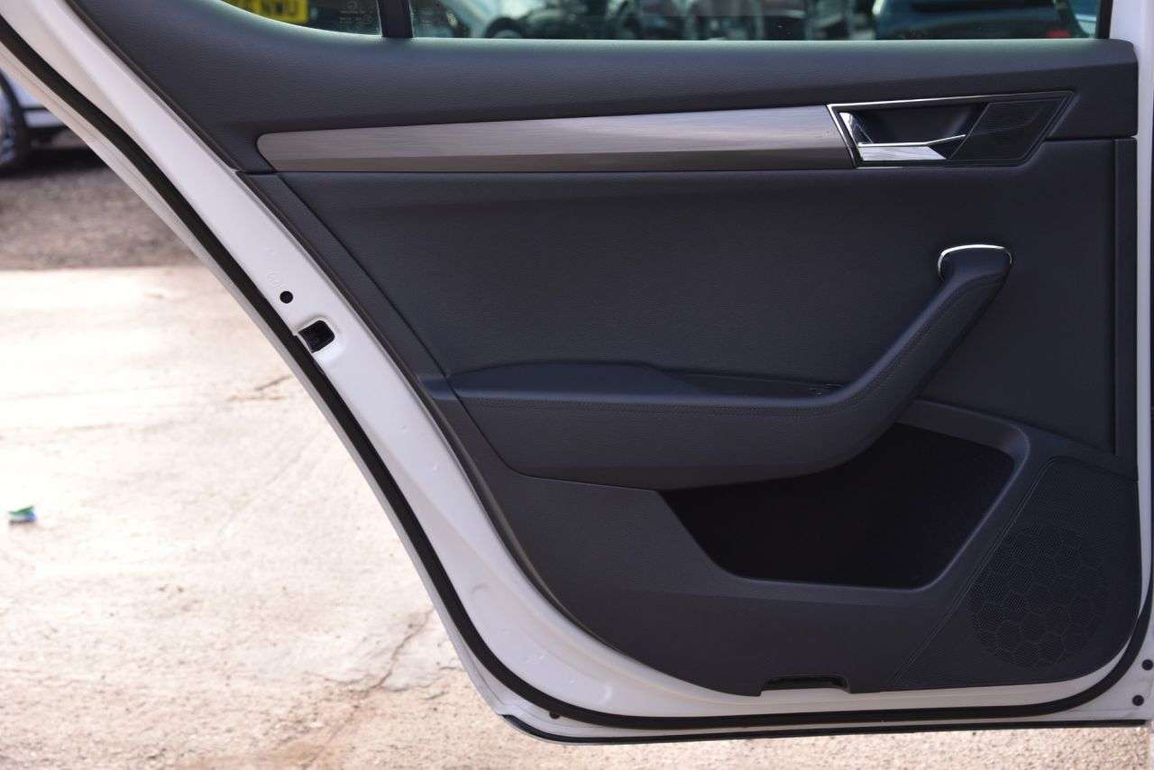 2020 SKODA SUPERB 2020 SKODA SUPERB