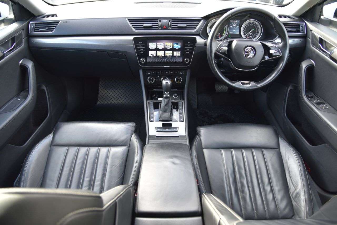 2020 SKODA SUPERB 2020 SKODA SUPERB