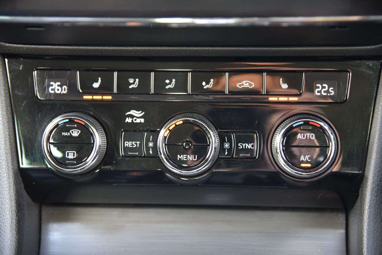 2020 SKODA SUPERB 2020 SKODA SUPERB