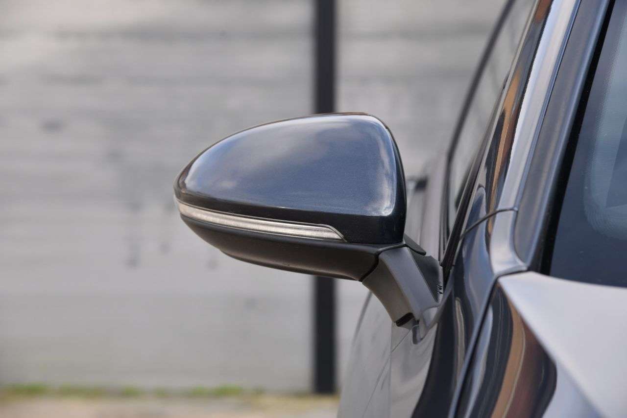 2017 VOLKSWAGEN GOLF 2017 VOLKSWAGEN GOLF