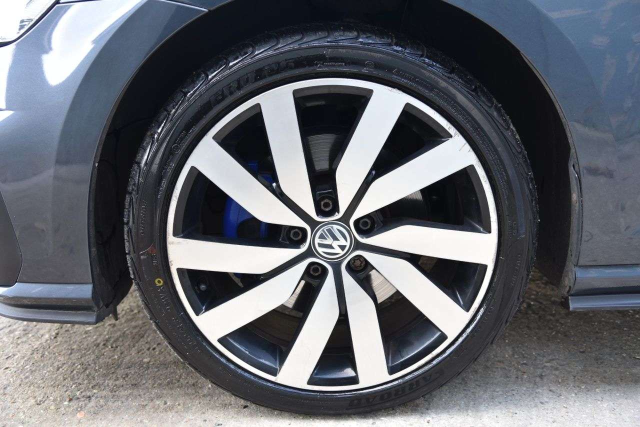 2017 VOLKSWAGEN GOLF 2017 VOLKSWAGEN GOLF