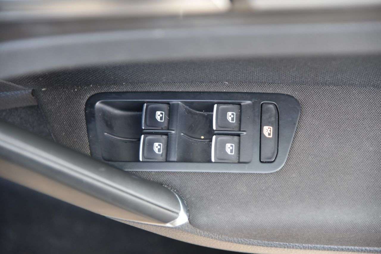 2017 VOLKSWAGEN GOLF 2017 VOLKSWAGEN GOLF