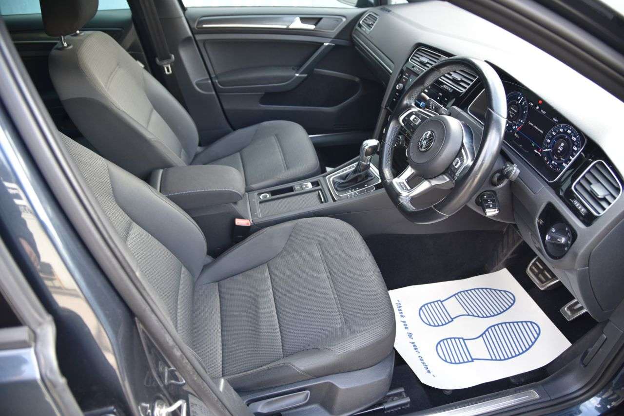 2017 VOLKSWAGEN GOLF 2017 VOLKSWAGEN GOLF