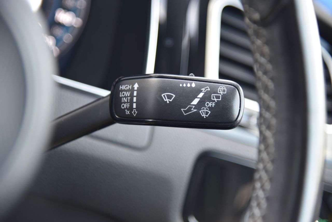 2017 VOLKSWAGEN GOLF 2017 VOLKSWAGEN GOLF