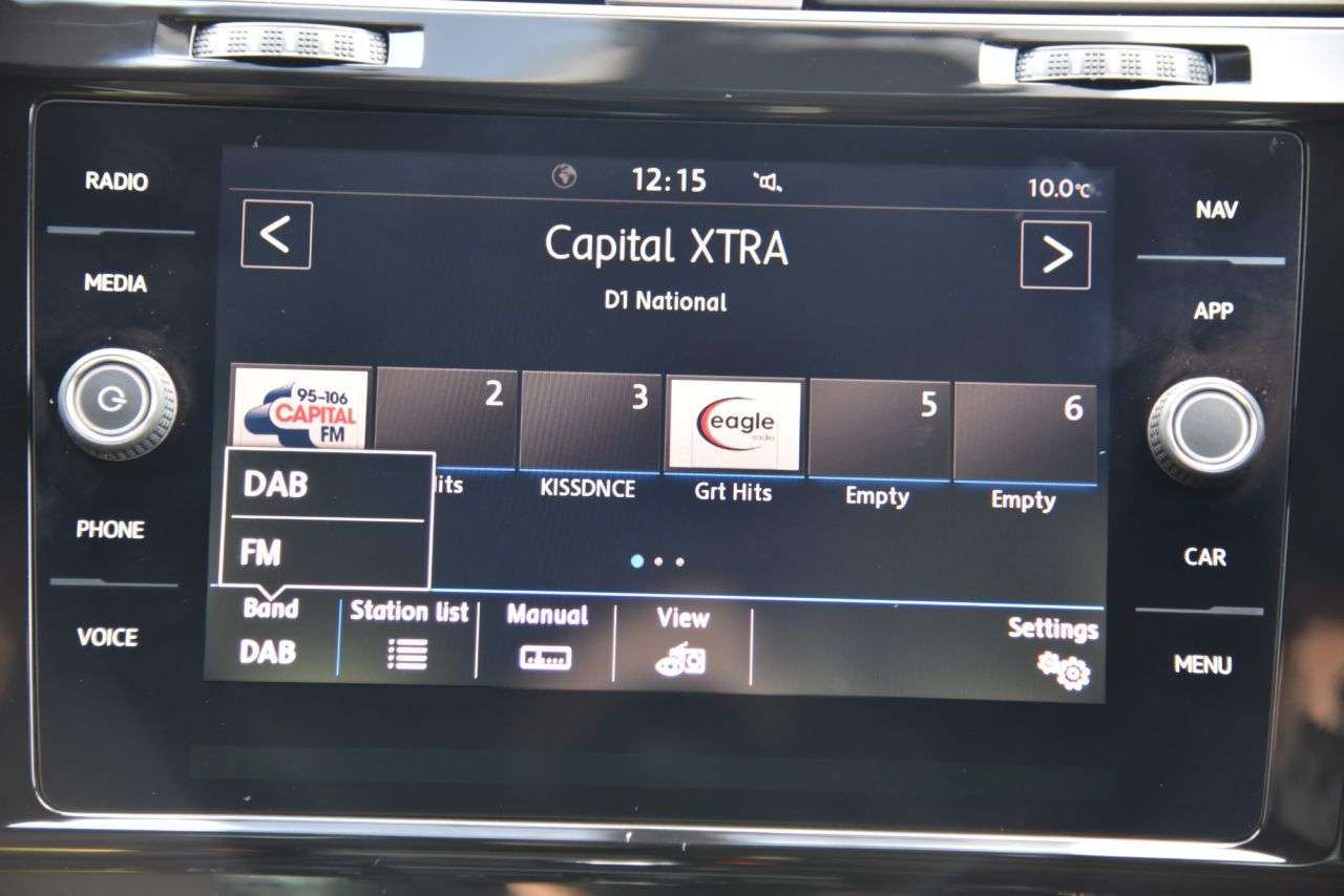 2017 VOLKSWAGEN GOLF 2017 VOLKSWAGEN GOLF