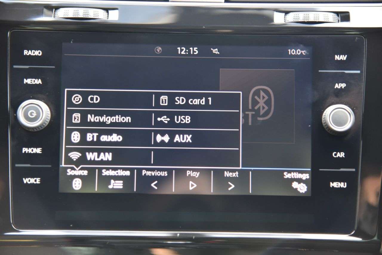 2017 VOLKSWAGEN GOLF 2017 VOLKSWAGEN GOLF