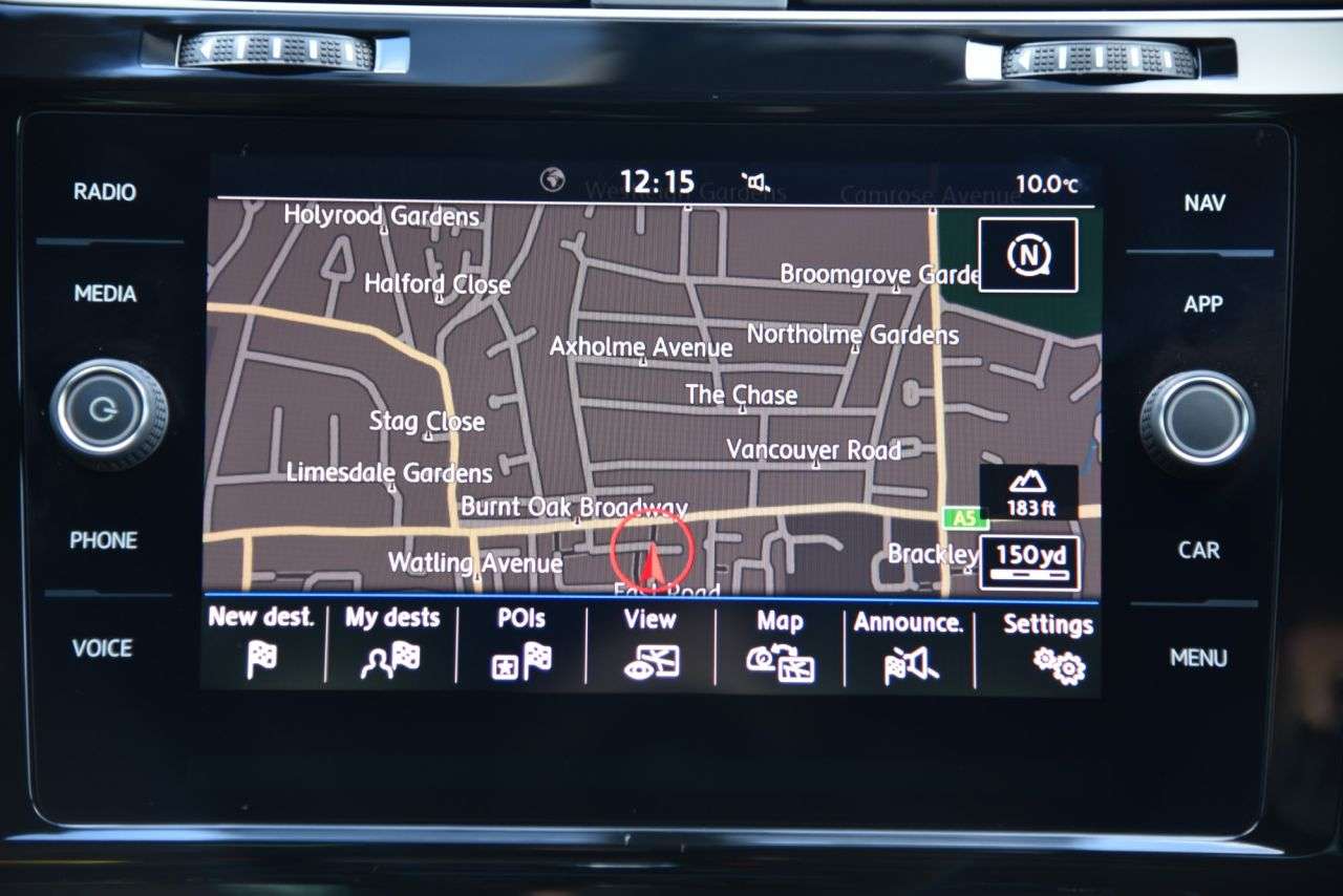 2017 VOLKSWAGEN GOLF 2017 VOLKSWAGEN GOLF