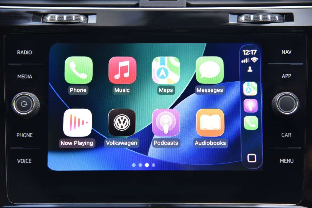 2017 VOLKSWAGEN GOLF 2017 VOLKSWAGEN GOLF