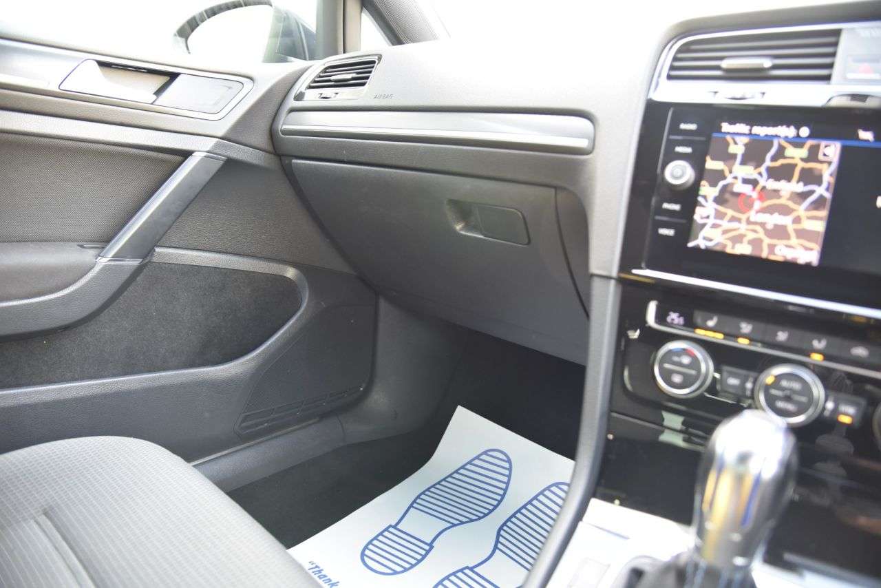 2017 VOLKSWAGEN GOLF 2017 VOLKSWAGEN GOLF