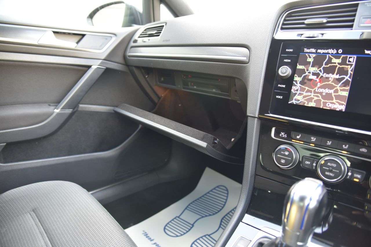 2017 VOLKSWAGEN GOLF 2017 VOLKSWAGEN GOLF