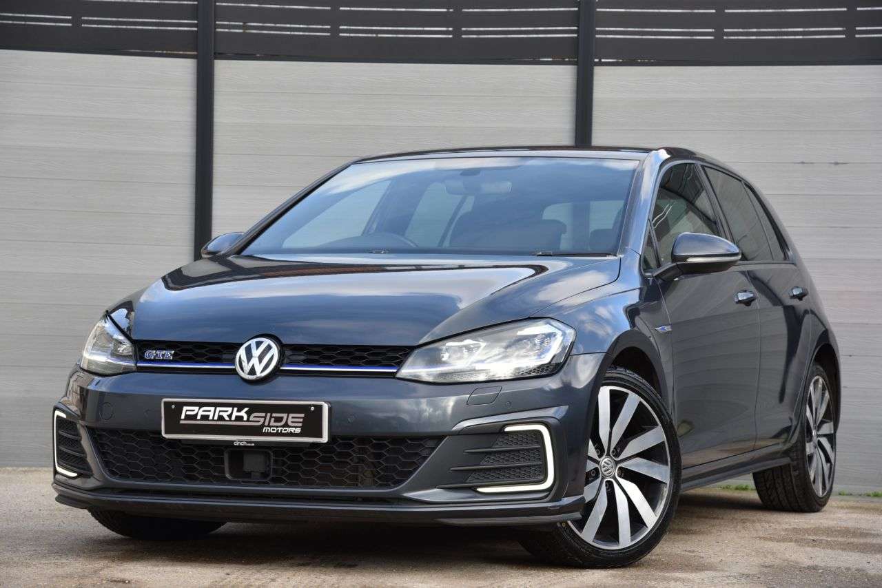 2017 VOLKSWAGEN GOLF 2017 VOLKSWAGEN GOLF