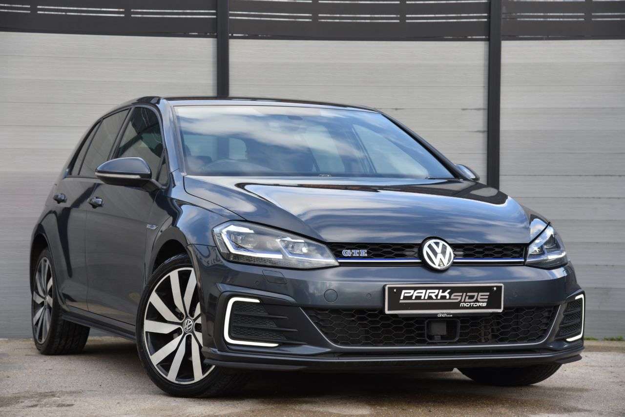 2017 VOLKSWAGEN GOLF 2017 VOLKSWAGEN GOLF