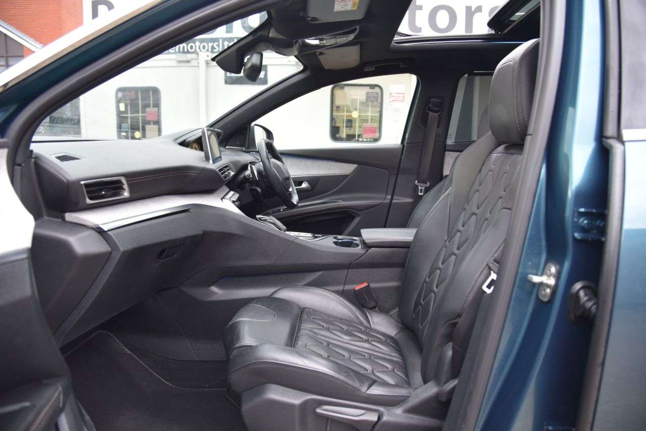 2018 PEUGEOT 5008 2018 PEUGEOT 5008