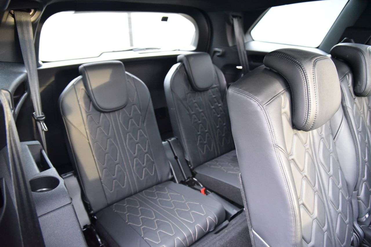 2018 PEUGEOT 5008 2018 PEUGEOT 5008