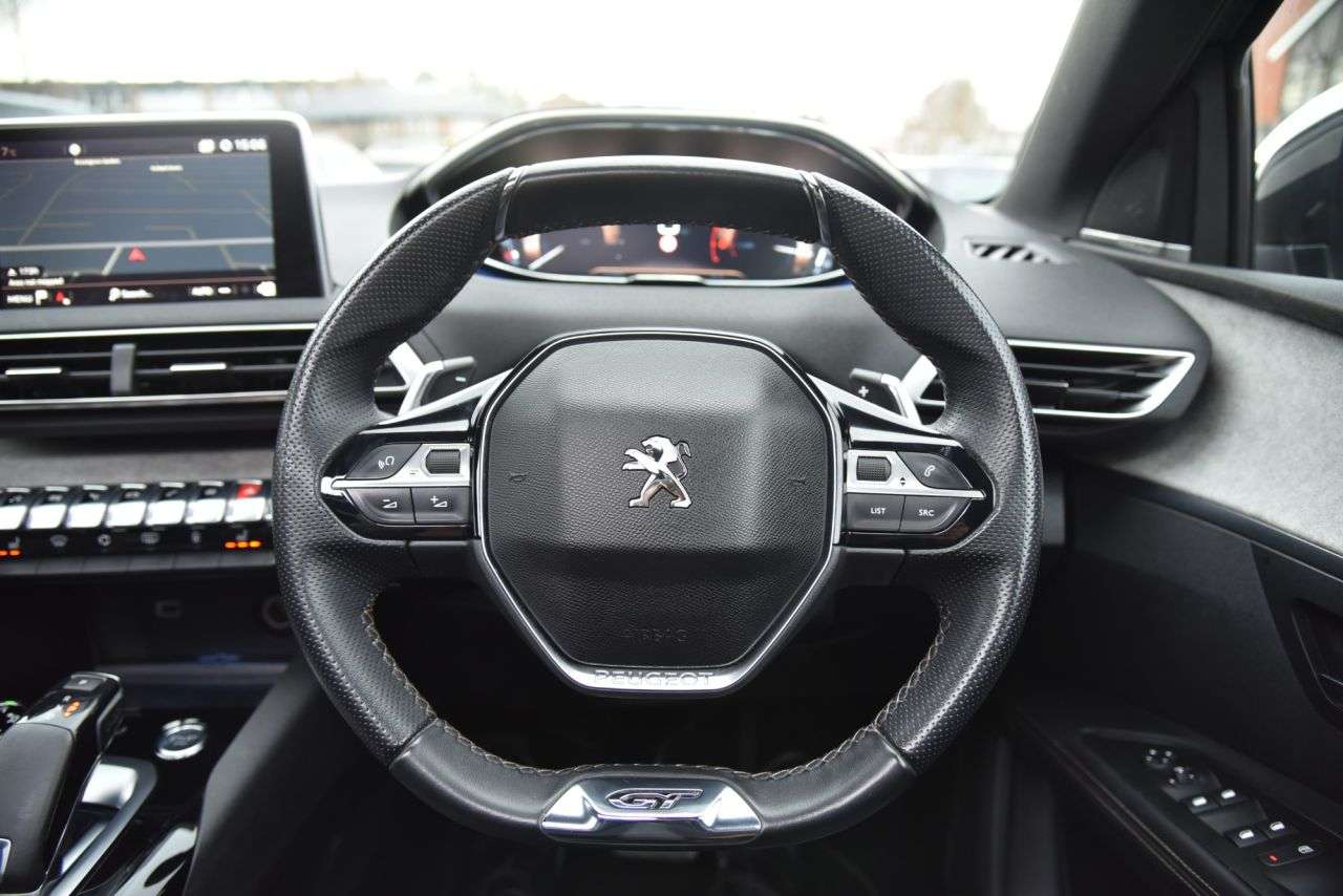 2018 PEUGEOT 5008 2018 PEUGEOT 5008