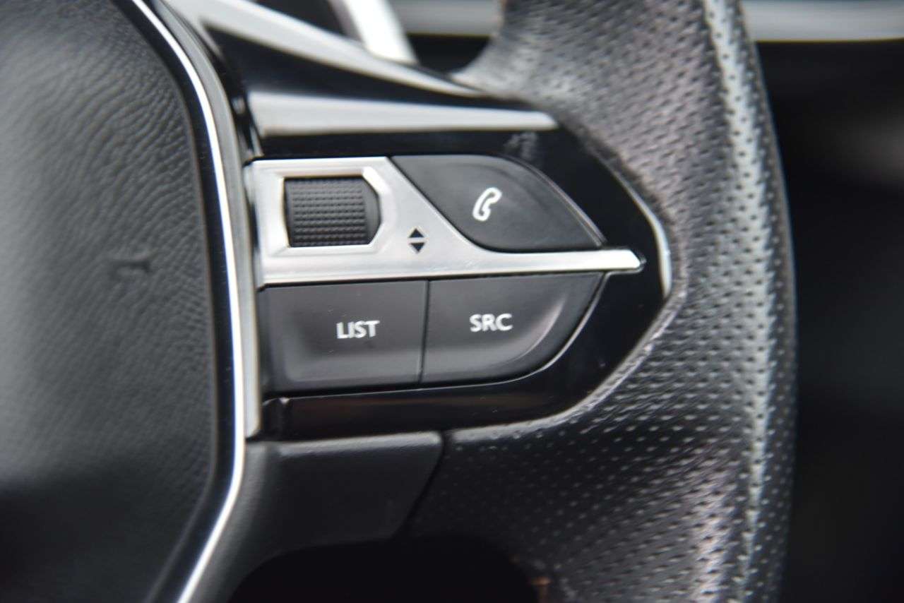 2018 PEUGEOT 5008 2018 PEUGEOT 5008