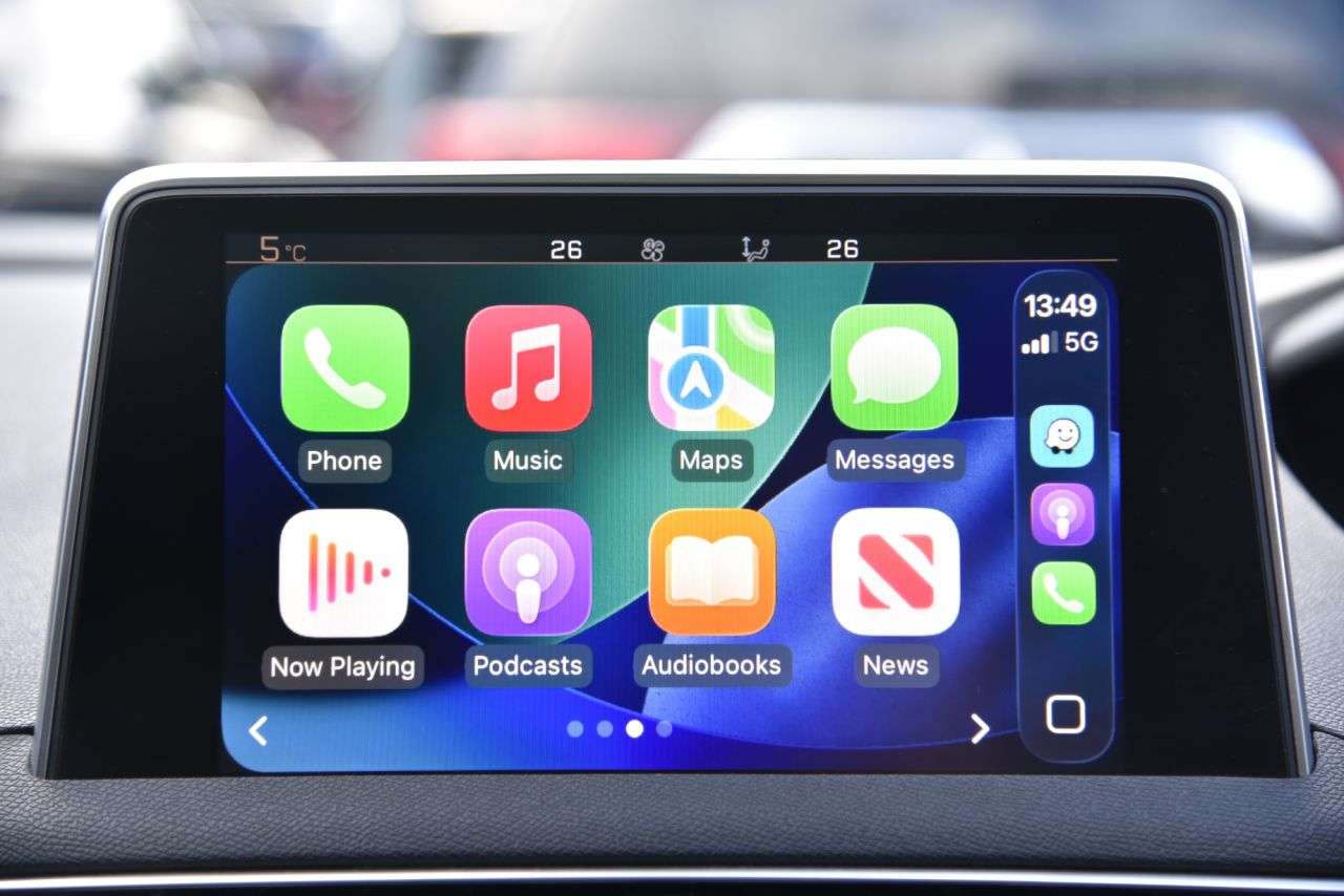 A 2018 PEUGEOT 5008 2.0 BlueHDi GT SUV 5dr Diesel EAT Auto 6Spd Euro 6 (s/s) (180 ps) 2 KEYS | A 2018 PEUGEOT 5008 2.0 BlueHDi GT SUV 5dr Diesel EAT Auto 6Spd Euro 6 (s/s) (180 ps) 2 KEYS |