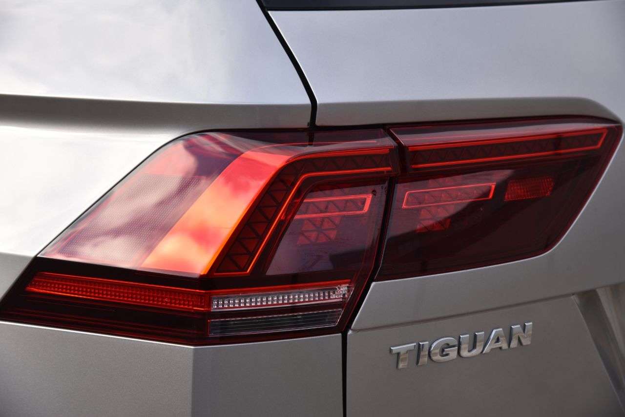2019 VOLKSWAGEN TIGUAN 2019 VOLKSWAGEN TIGUAN