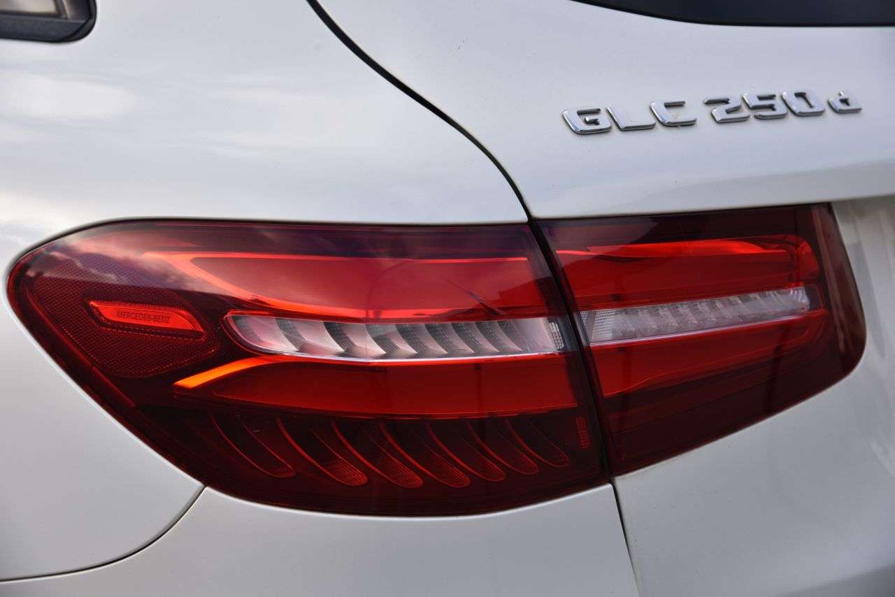 2016 MERCEDES-BENZ GLC 2016 MERCEDES-BENZ GLC