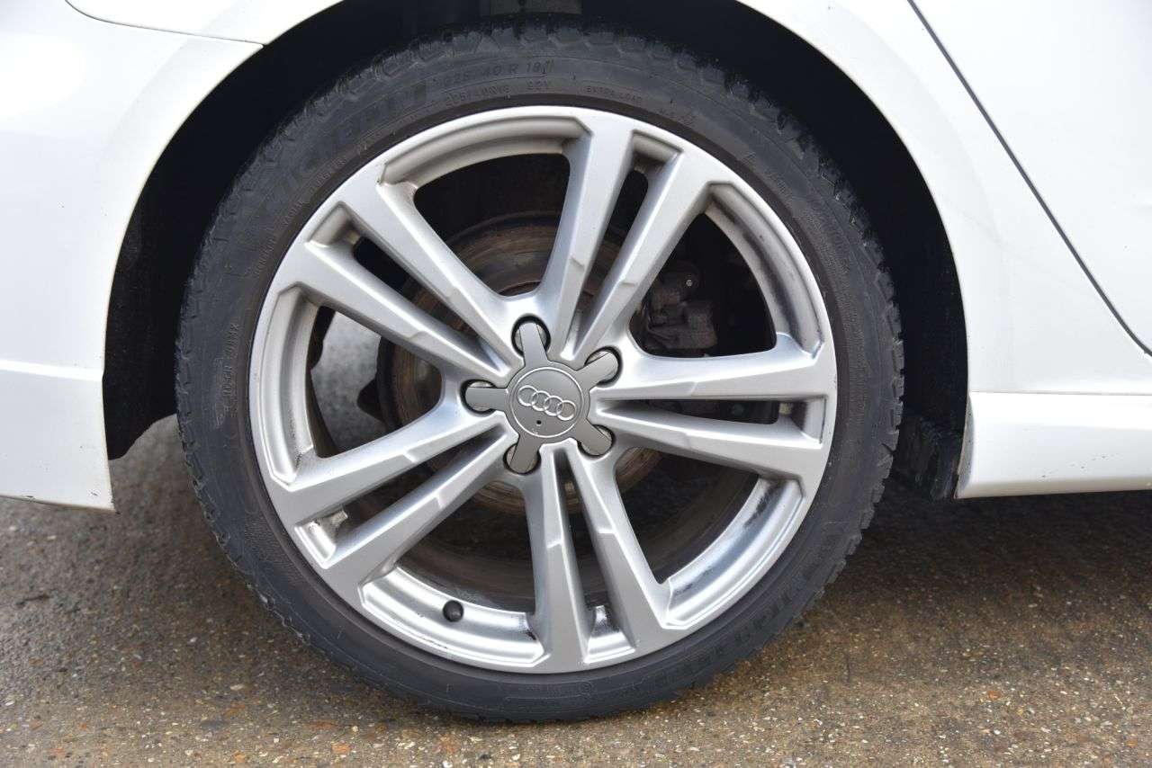 2017 AUDI A3 2017 AUDI A3