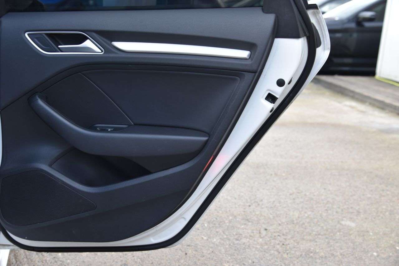 2017 AUDI A3 2017 AUDI A3