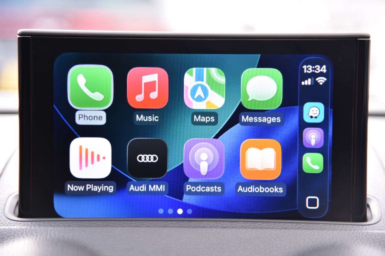 2017 AUDI A3 2017 AUDI A3