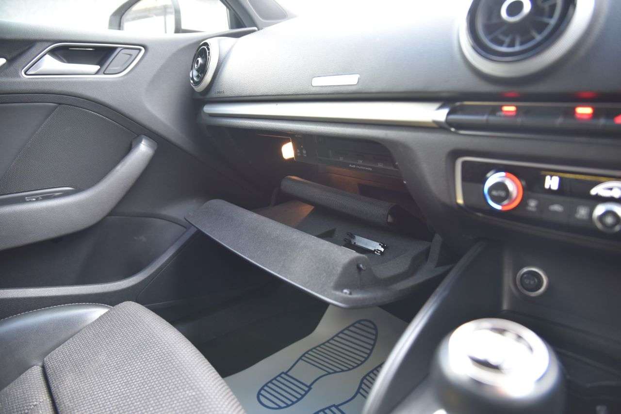 2017 AUDI A3 2017 AUDI A3