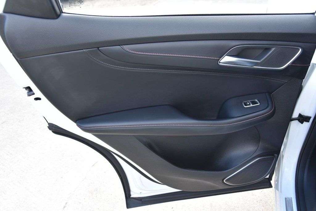 2023 MG MG HS 2023 MG MG HS