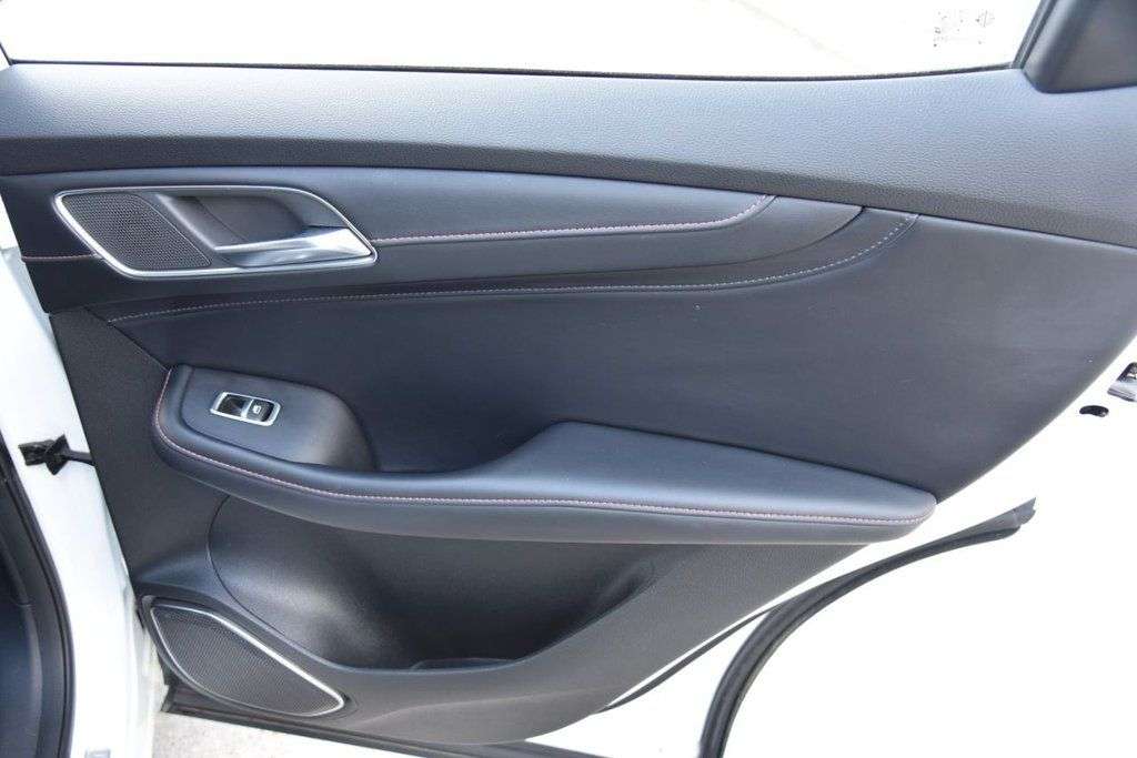 2023 MG MG HS 2023 MG MG HS