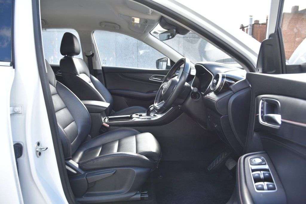 2023 MG MG HS 2023 MG MG HS