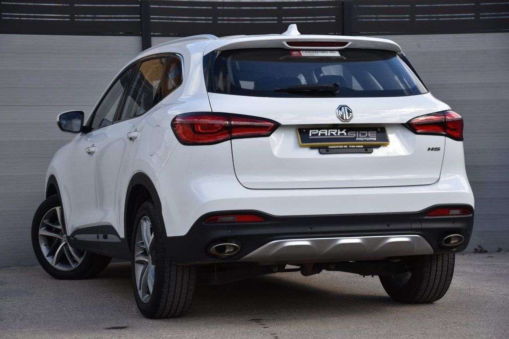 A 2023 MG MG HS 1.5 T-GDI Excite SUV 5dr Petrol DCT Euro 6 (s/s) (162 ps) LEATHER | AUTO | A 2023 MG MG HS 1.5 T-GDI Excite SUV 5dr Petrol DCT Euro 6 (s/s) (162 ps) LEATHER | AUTO |