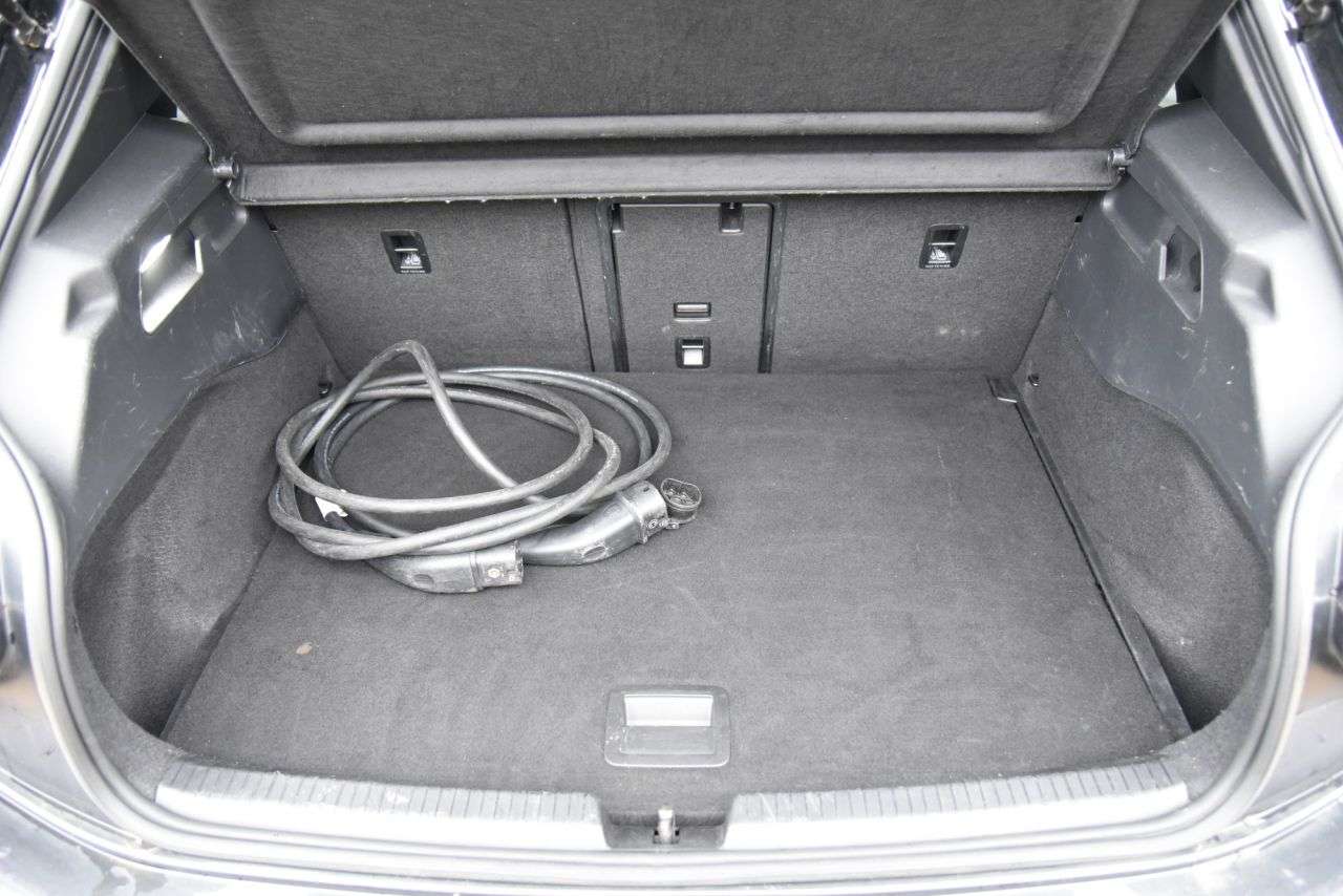 2021 VOLKSWAGEN ID.3 2021 VOLKSWAGEN ID.3